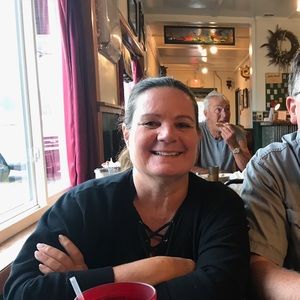 Meet your Posher, Diane